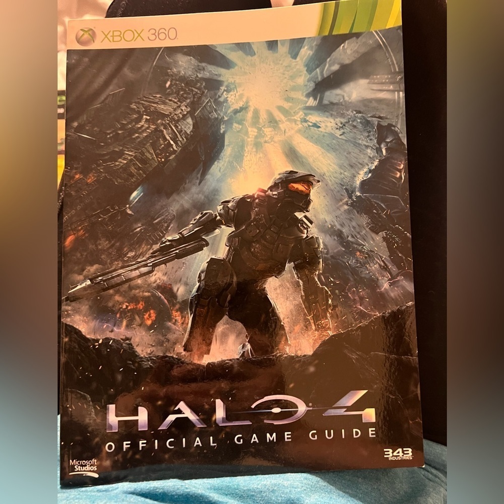 Xbox 360 Halo 4 Official Game Guide